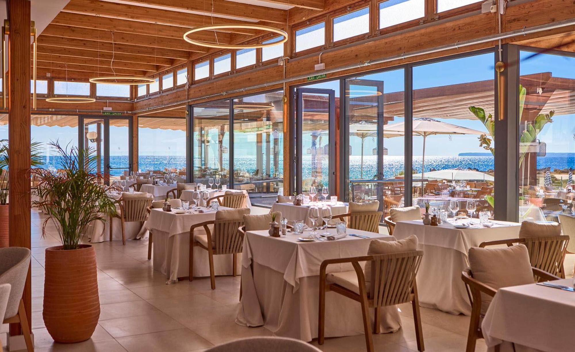 Universal Grand Leon & Spa Colonia de Sant Jordi Exterior photo